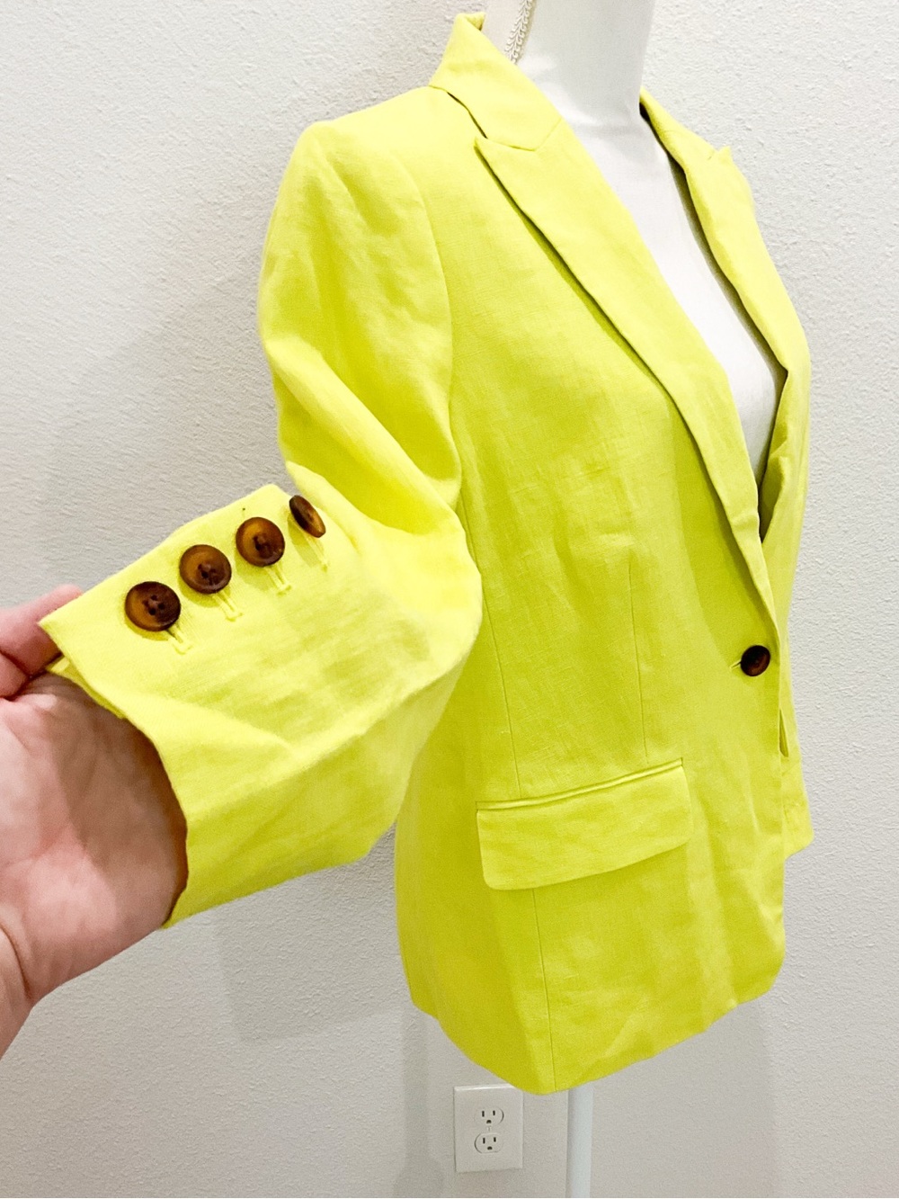 BODEN Women's Neon Yellow Linen Blazer Size 8 - Picture 3 of 10